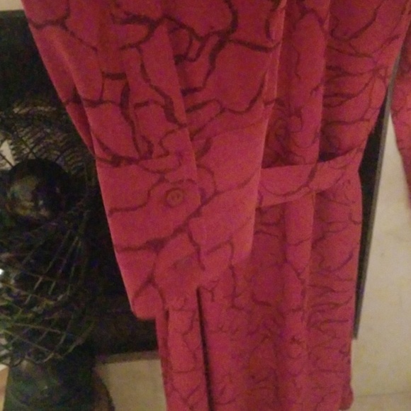 Dress - Picture 3 of 4